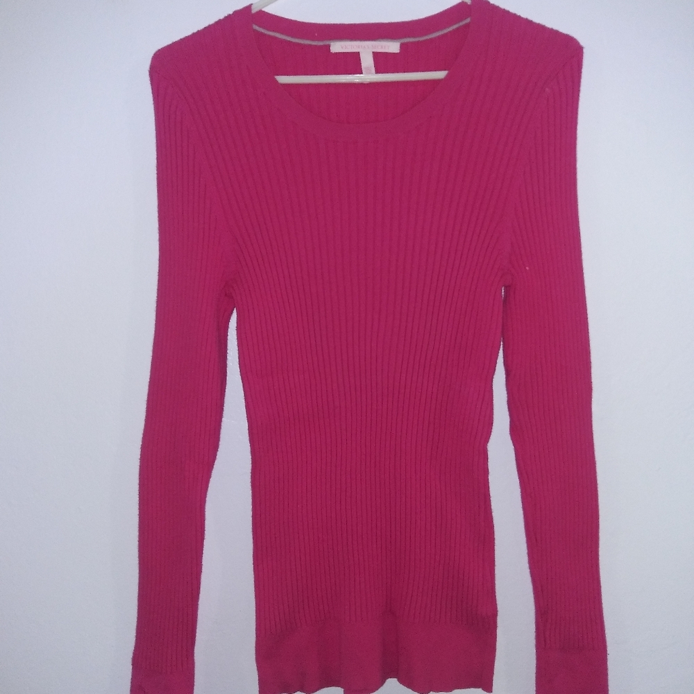Victoria Secret pink ribbed sweater